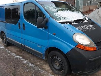 gebraucht Renault Trafic 9 sitzer