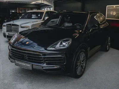Gebraucht Porsche Cayenne E-Hybrid 462 PS (339 kW) 2021 Andere SUV
