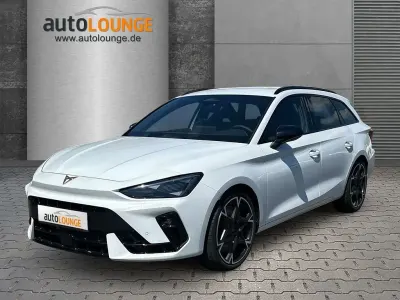 Neu Cupra Leon VZ 333 PS (244 kW) 2026 Weiß Limousine
