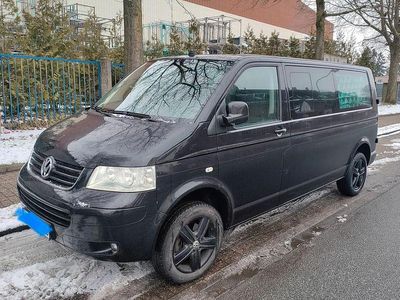 Gebraucht VW Caravelle Comfortline 131 PS (96 kW) 2008 Schwarz Van / Kleinbus