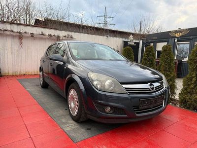 Gebraucht Opel Astra Sport 116 PS (85 kW) 2008 Grau Limousine