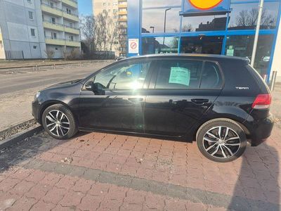 Gebraucht VW Golf VI Team 140 PS (102 kW) 2010 Schwarz Kleinwagen