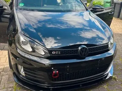 Gebraucht VW Golf VI GTI 211 PS (155 kW) 2011 Schwarz Kleinwagen