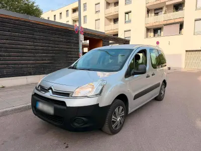 Gebraucht Citroën Berlingo 75 PS (55 kW) 2013 Grau Van / Kleinbus