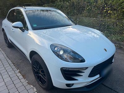 Weiß Gebraucht 2016 Porsche Macan S SUV | 35.550 € (Etwas zu teuer)