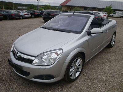 gebraucht Opel Astra Cabriolet H Twin Top Cosmo *Leder/PDC/Sitzheizung*