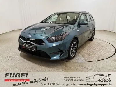 Neu Kia Ceed Sportswagon 140 PS (102 kW) 2026 Grau Kombi