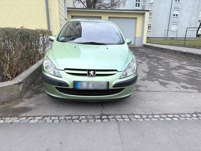 Gebraucht Peugeot 307 70 PS (51 kW) 2001 Grün Kleinwagen