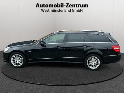 Gebraucht Mercedes E220 Elegance 170 PS (125 kW) 2012 Obsidianschwarz Kombi