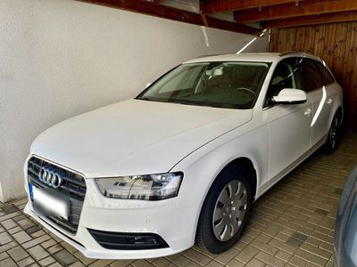 gebraucht Audi A4 Avant Ambiente 2.0 TDI multitronic Navi+Einparkhilfe B8