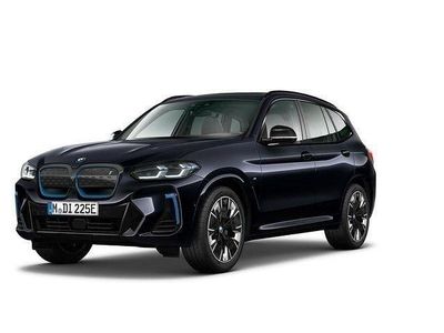 Schwarz Gebraucht 2023 BMW iX3 Impressive SUV | 44.930 € (Fairer Preis)