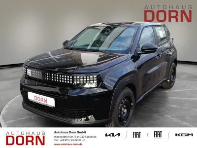 Neu Fiat Grande Panda Icon 110 PS (80 kW) 2025 Schwarz Kleinwagen