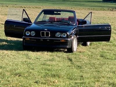 Gebraucht BMW 320 Cabriolet Performance 129 PS (94 kW) 1988 Schwarz Cabrio