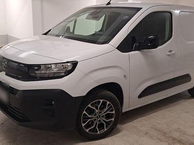 Usata Opel Combo 102 CV (75 kW) 2024 Bianco Monovolume