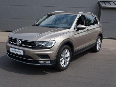 Beige Gebraucht 2017 VW Tiguan Highline SUV | 20.990 € (Etwas zu teuer)