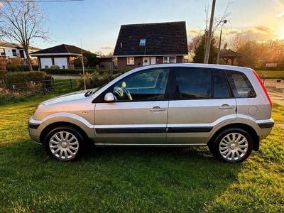 Gebraucht Ford Fusion 80 PS (58 kW) 2009 Silber Kleinwagen
