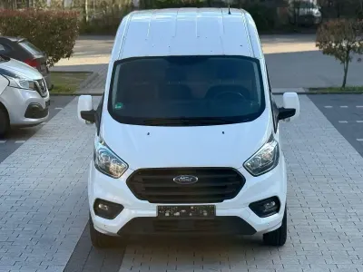 Gebraucht Ford Transit 131 PS (96 kW) 2019 Weiß Van / Kleinbus