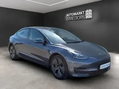 Usata Tesla Model 3 RWD 239 kW (325 CV) 2022 Nero Berlina