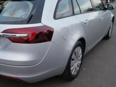 Gebraucht Opel Insignia 120 PS (88 kW) 2015 Silber Kombi