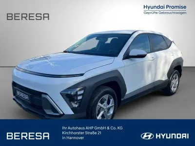 Gebraucht Hyundai Kona Select 120 PS (88 kW) 2024 Weiß SUV
