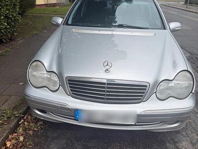 Mercedes C240