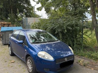 Usata Fiat Punto 77 CV (56 kW) 2008 Blu Utilitaria