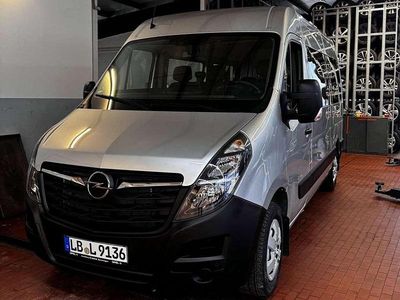 Brilliantsilber Gebraucht 2020 Opel Movano Kombi | 19.990 €
