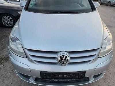 Usata VW Golf IV 116 CV (85 kW) 2005 Argento Utilitaria