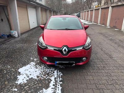 Gebraucht Renault Clio IV Experience 90 PS (66 kW) 2016 Rot Kleinwagen