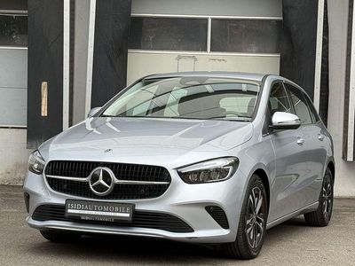 Mercedes B200