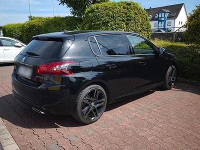 Usata Peugeot 308 GT-line 131 CV (96 kW) 2019 Nero Coupé