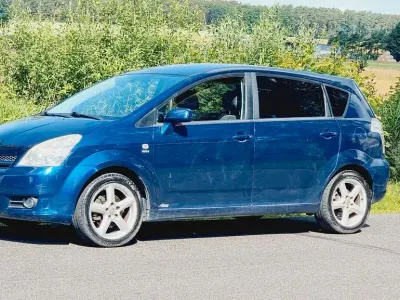Gebraucht Toyota Corolla Verso 129 PS (94 kW) 2004 Blau Van / Kleinbus