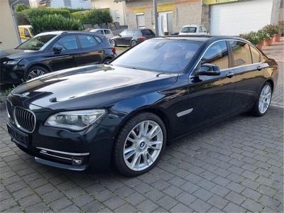 BMW 750
