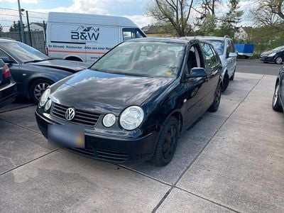 Używany VW Polo 14 KM (10 kW) 2004 Czarny Hatchback