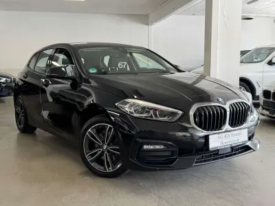 Gebraucht BMW 118 Sport Line 150 PS (110 kW) 2021 Schwarz Kleinwagen
