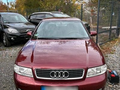 Gebraucht Audi A4 101 PS (74 kW) 2000 Rot Limousine