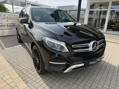 Gebraucht Mercedes GLE500 333 PS (244 kW) 2018 Schwarz SUV