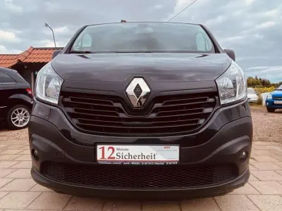 Gebraucht Renault Trafic 145 PS (106 kW) 2018 Schwarz Van / Kleinbus
