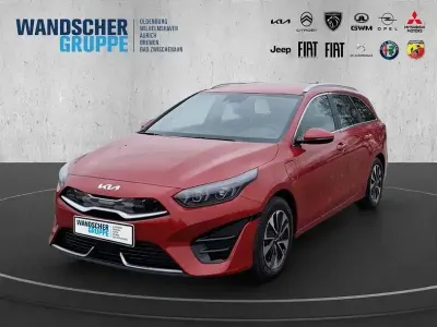 Gebraucht Kia Ceed Sportswagon Spirit 141 PS (103 kW) 2022 Rotschwarz Kombi
