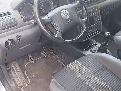 VW Sharan