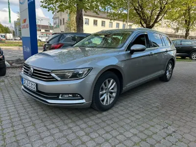 Second-hand VW Passat Comfortline 120 CP (88 kW) 2015 Argintiu Break