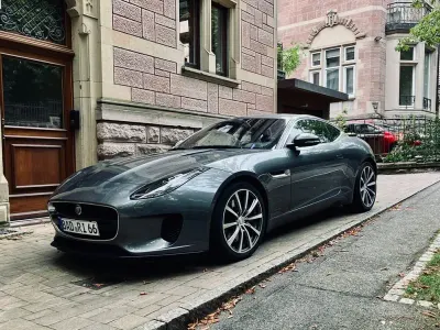 Käytetty Jaguar F-Type Chequered Flag 300 HP (220 kW) 2019 Harmaa