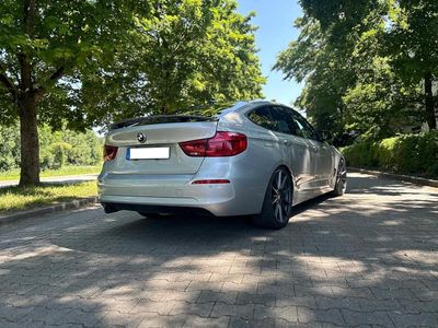BMW 318 Gran Turismo