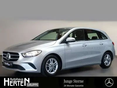Gebraucht Mercedes B180 Progressive 136 PS (100 kW) 2019 Iridiumsilber Kleinwagen