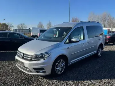 Second-hand VW Caddy Maxi 150 CP (110 kW) 2017 Argintiu Monovolum