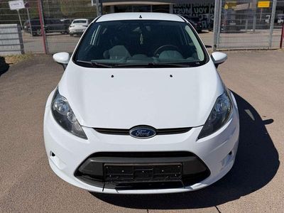 Gebraucht Ford Fiesta Trend 75 PS (55 kW) 2009 Weiß Kleinwagen