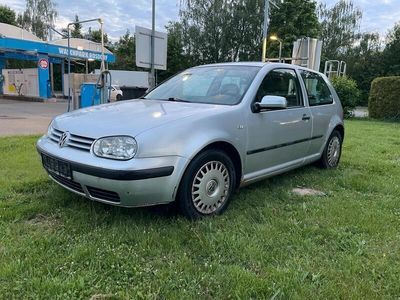 VW Golf IV
