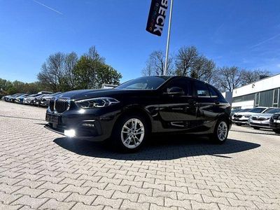 Second-hand BMW 118 Advantage 136 CP (100 kW) 2022 Negru Hatchback