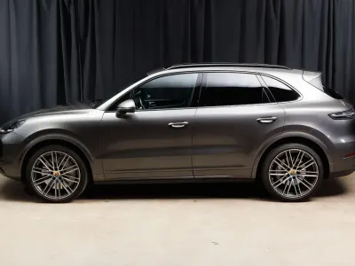Usata Porsche Cayenne 441 CV (324 kW) 2019 Grigio SUV
