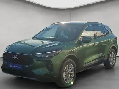 Neu Ford Kuga Titanium 243 PS (178 kW) 2026 Grün SUV